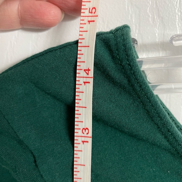 Emerald Green ARITZIA TALULA Mellus Cropped long sleeve T-shirt size S - Picture 5 of 7